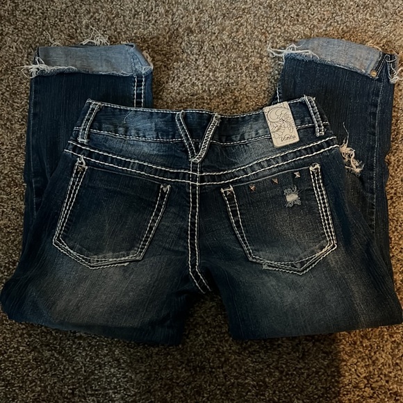 Low rise distressed cropped jeans - Picture 2 of 3